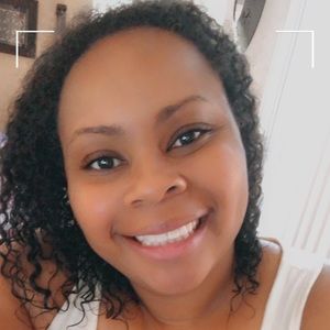 Meet your Posher, Cheniqua